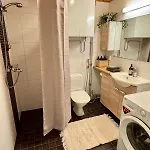 Arctic Nest - Cozy 40m2 And Parking In Rovaniemi