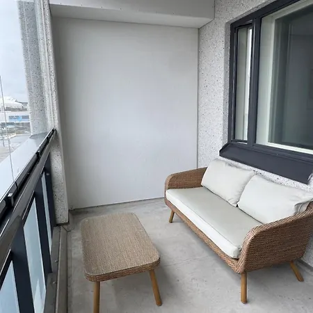 Arctic Nest - Cozy 40m2 And Parking In *