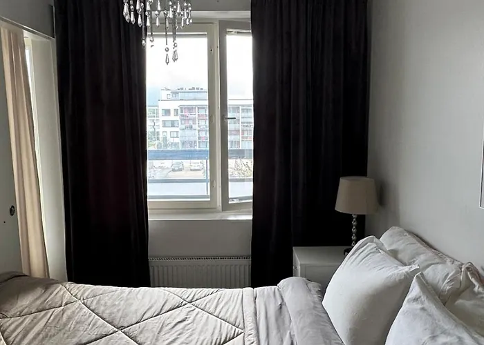 Arctic Nest - Cozy 40m2 And Parking In * Rovaniemi